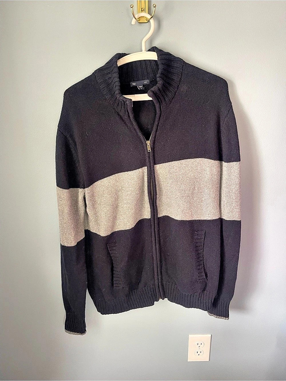 Gap Color Block Zip-Up Sweater Size Medium
